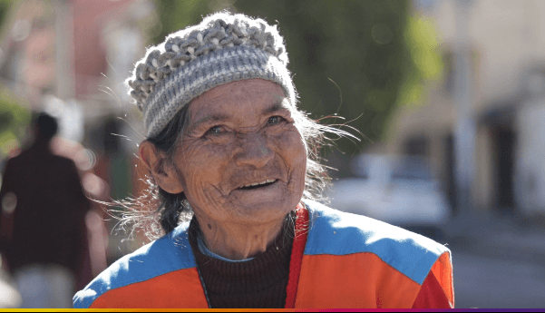 BancoSol y FUNDES apoyan a 48 mujeres recicladoras en Bolivia