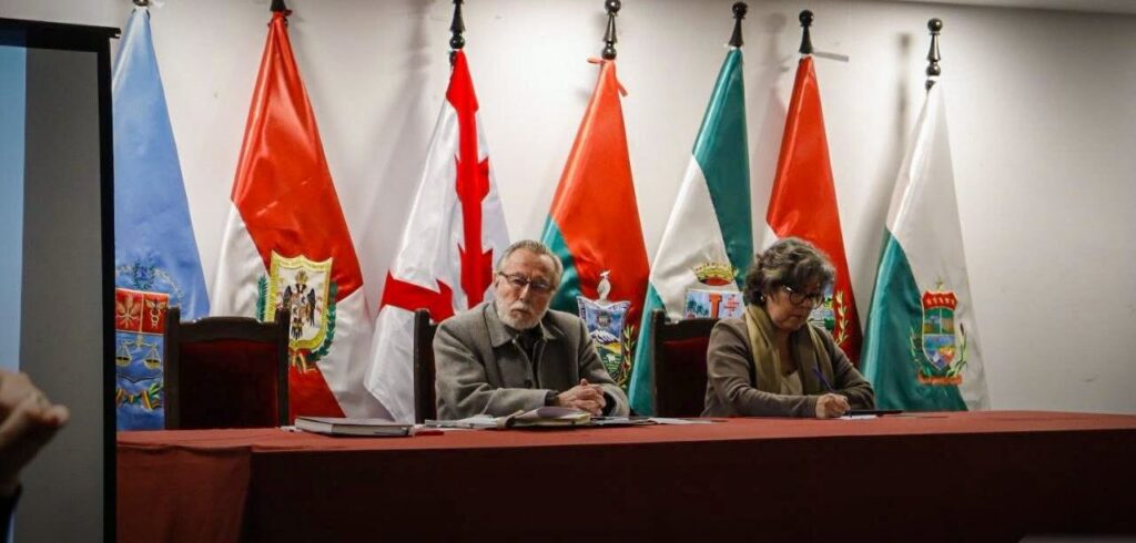 Juan Del Granado presenta propuesta de reforma judicial a juristas