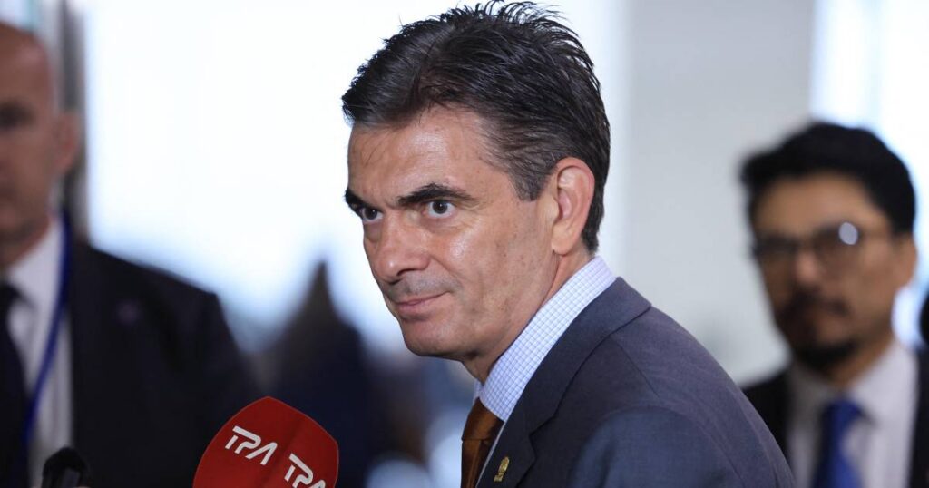 Paz promueve en Estados Unidos un nuevo modelo de desarrollo para Bolivia