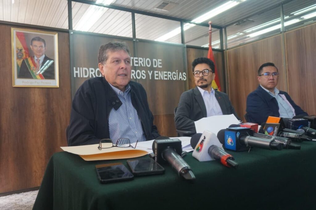 Gobierno confirma que la subvención a la gasolina se mantendrá por ahora