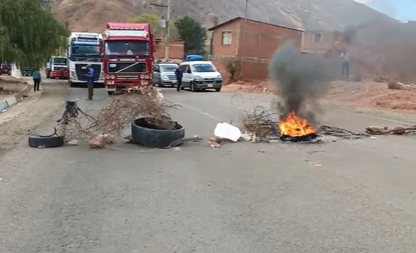 Protestas en Potosí por escasez de combustible