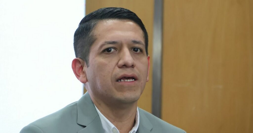 Acciones del Gobierno contra el desvío de combustibles incluyen intervención de Agetic