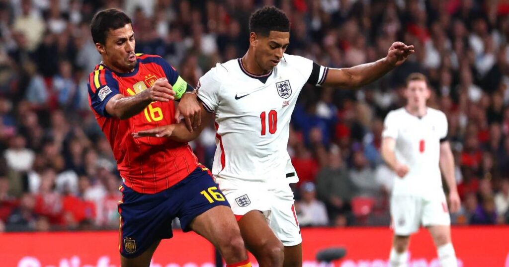 España comienza con triunfo en Wembley ante Inglaterra