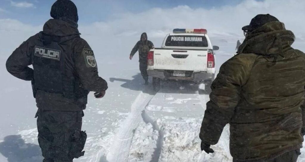 Agradecimiento de Estados Unidos a la Policía Boliviana por rescate en Uyuni