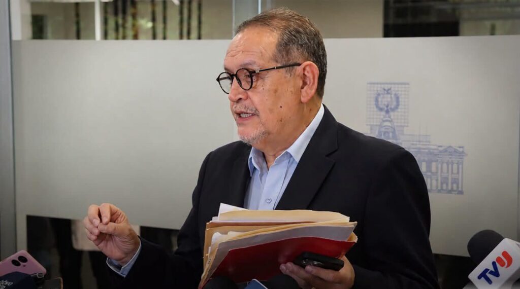 Propuesta de modernización en leyes electorales por el diputado Aramayo