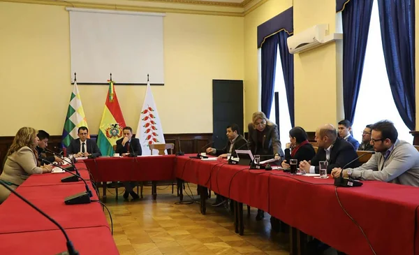 Acuerdos clave en la Asamblea Legislativa para la agenda política