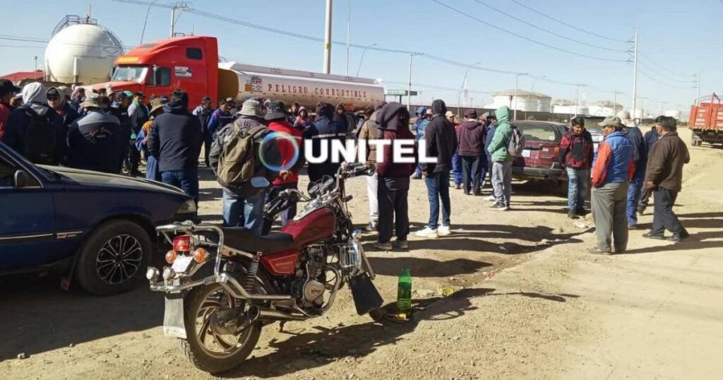 Distribuidores de GLP en La Paz y El Alto suspenden actividades por aumento de costos