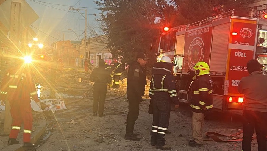 Explosión en unidad militar de Viacha deja decenas de heridos