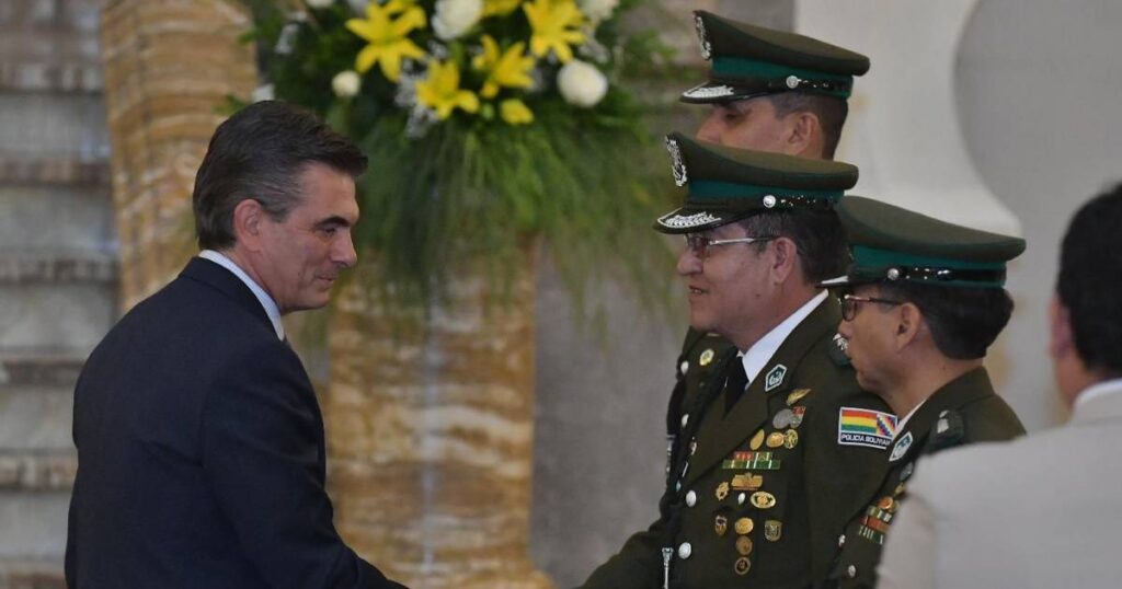 Renovación en la cúpula de la Policía Boliviana