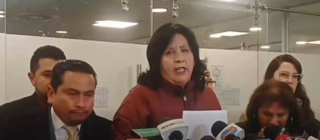 Normativas para reparar daños por explosiones en Viacha