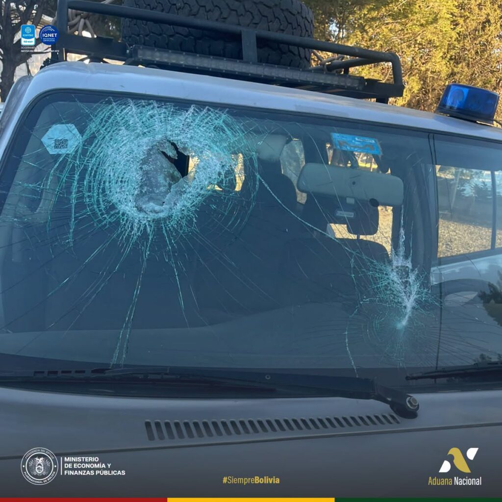 Ataque violento a funcionarios de Aduana en operativo contra contrabando