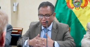 Marco Antonio Oviedo descarta atentado tras explosiones en Viacha