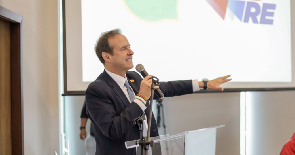 Tuto Quiroga critica la gestión del Gobierno en el tema de combustibles