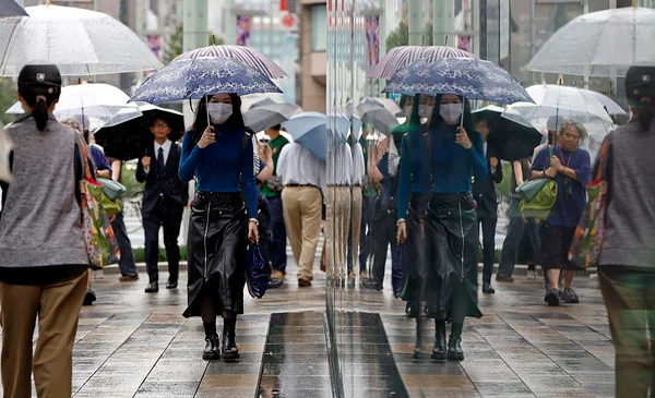 Récord de lluvias en Tokio: 34 días ininterrumpidos