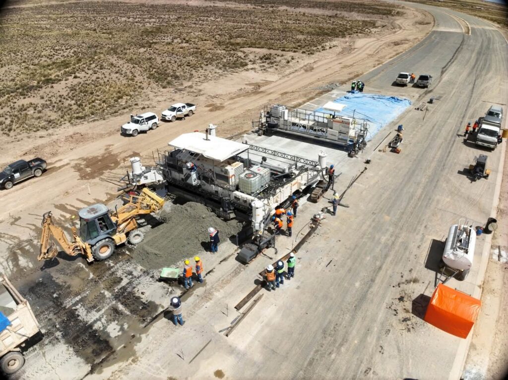 El Gobierno impulsa la reactivación de la Doble Vía Oruro – Challapata