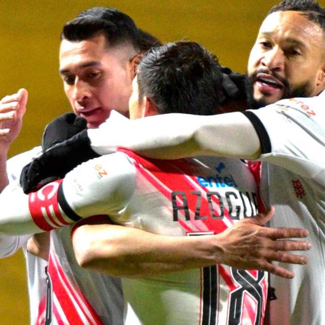 Nacional Potosí se impone a Blooming y avanza en la tabla