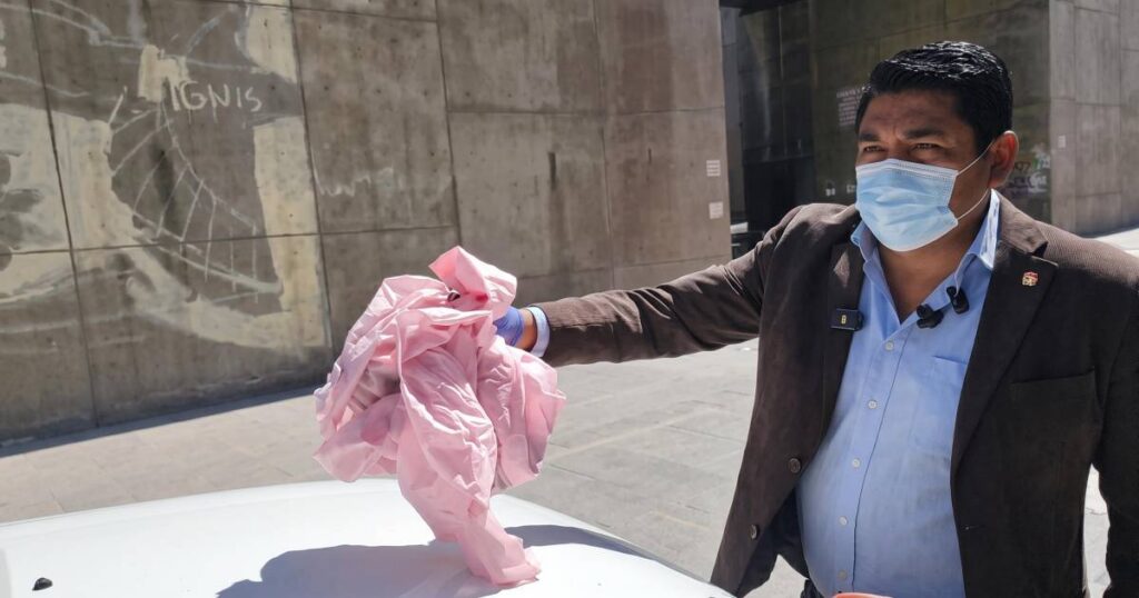 Detienen a mujer acusada de vender charque de supuesto zorro