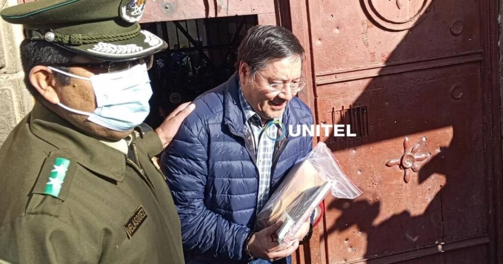 Luis Arce permanecerá en prisión tras rechazo de su solicitud