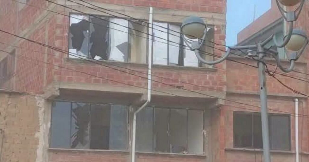Viacha refuerza seguridad y evalúa daños por explosiones en viviendas