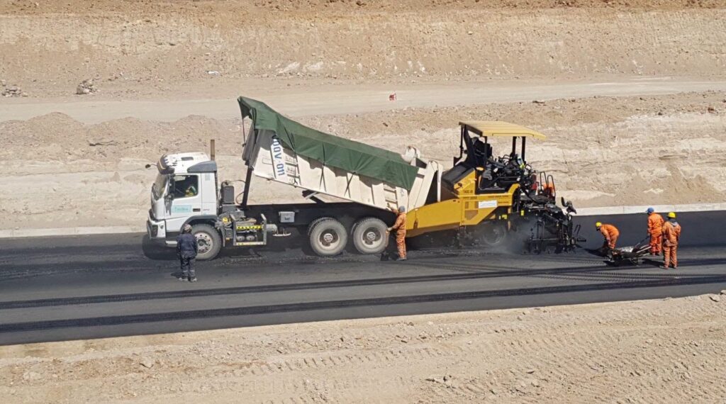 Avanza la construcción de la carretera Nazacara – Hito IV hacia Perú