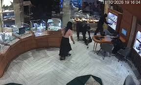 Detenidos por el asalto a joyería en Santa Cruz