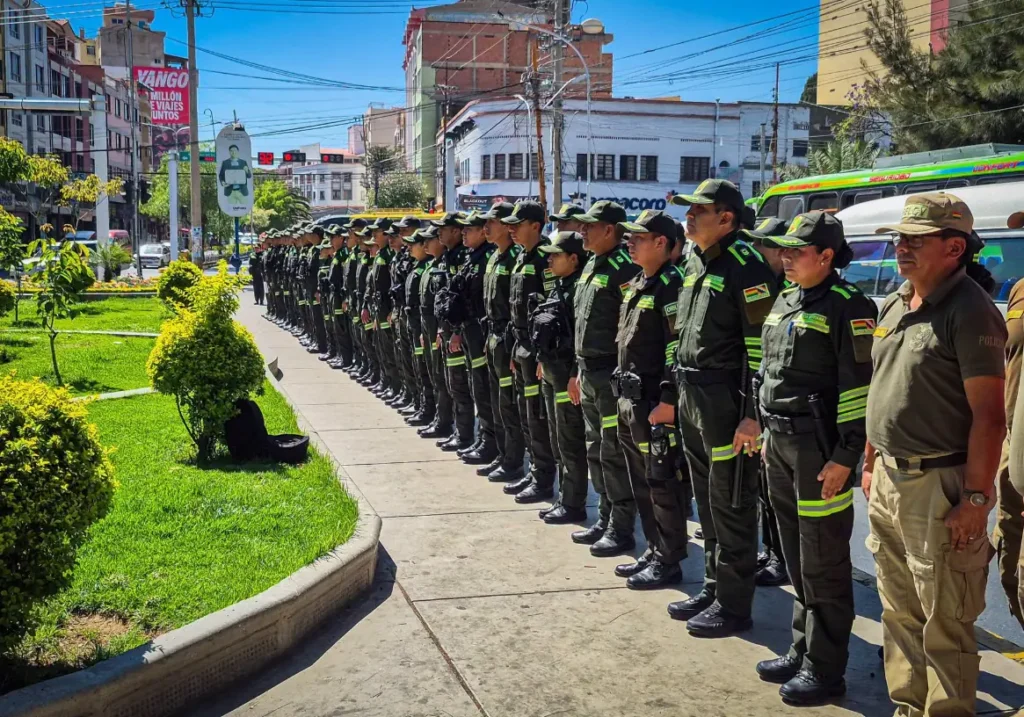 Policía intensifica vigilancia en Cochabamba ante movilización de sectores afines a Evo Morales