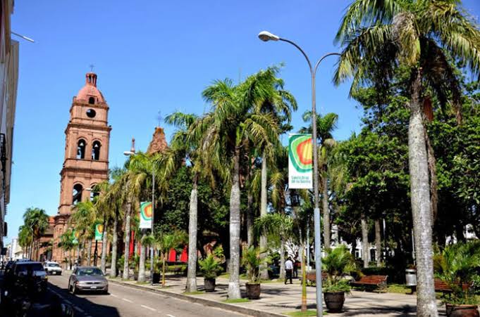 Pronóstico de lluvias en el occidente y calor extremo en Santa Cruz