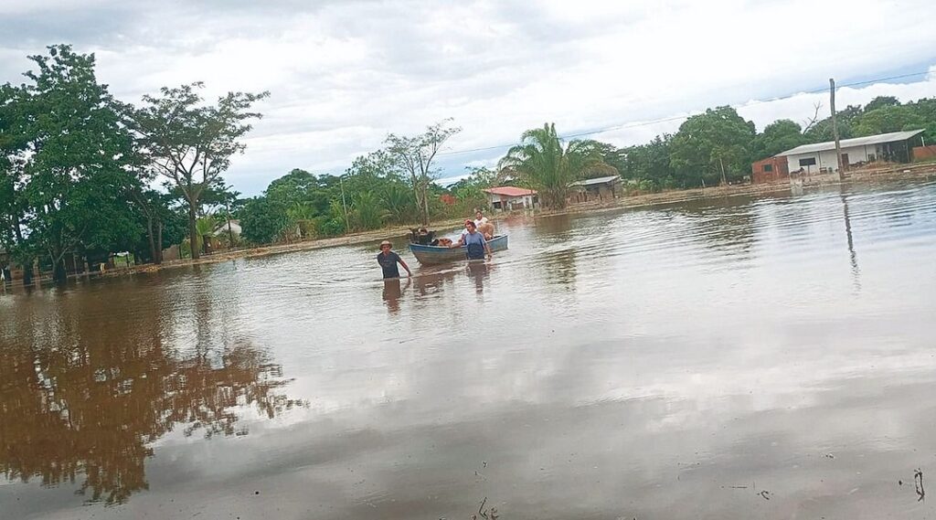 Impacto de las Lluvias en la Siembra del Norte Integrado de Santa Cruz