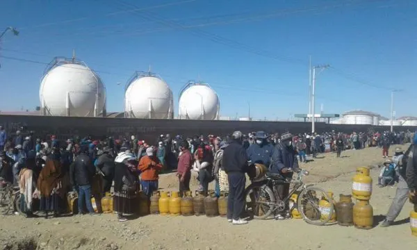 Largas esperas en Senkata por la escasez de garrafas de GLP