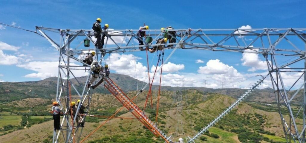 Gobierno establece nuevas tarifas eléctricas con ajustes económicos