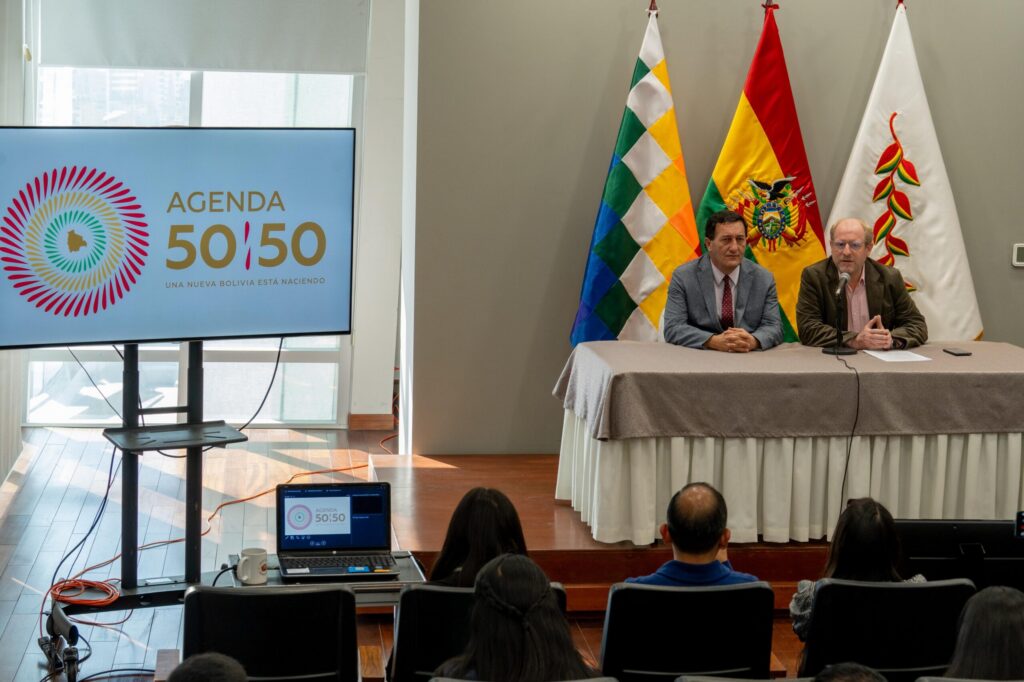 Gobierno inicia diálogo con el Magisterio Urbano y prepara mesas de trabajo con maestros rurales