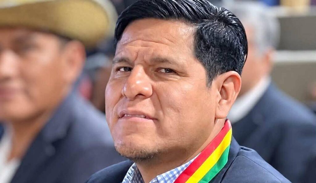 Rolando Pacheco critica veto de EEUU y se ofrece a ser investigado
