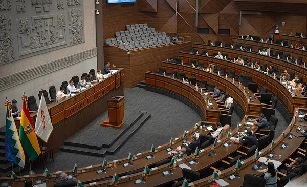Aprobada ley de pasajes aéreos solidarios para pacientes con cáncer