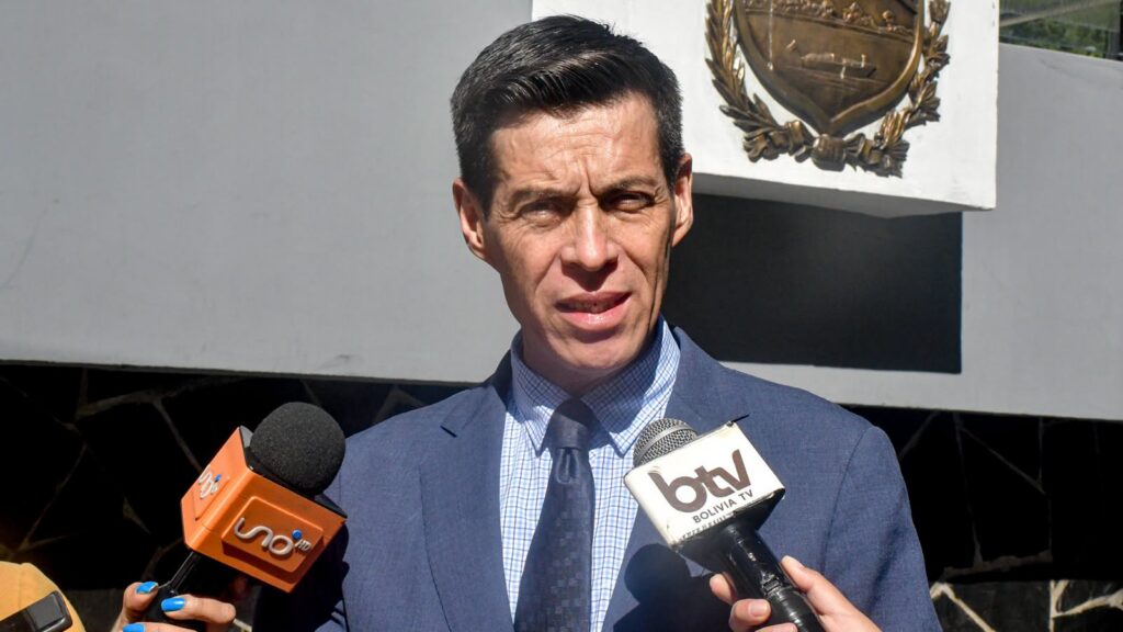 Lanzamiento de curso antinarco-terrorismo para reforzar fronteras con Brasil