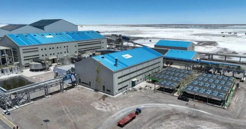 Nace comisión gubernamental para el desarrollo integral de los salares en Bolivia