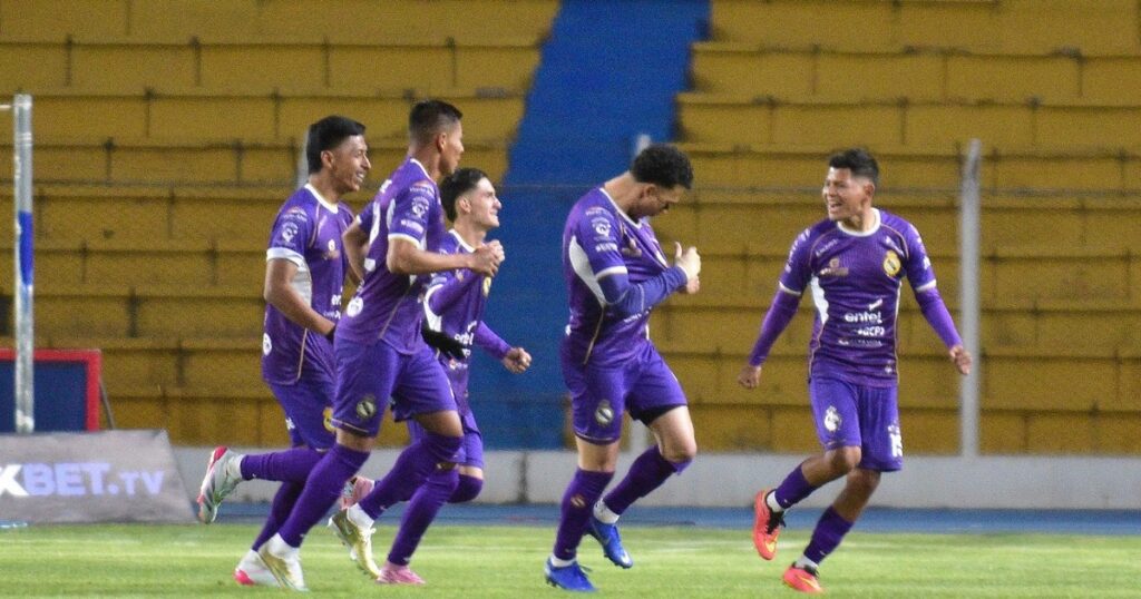 Real Potosí sorprende a Bolívar y marca la pauta en la Copa Bolivia