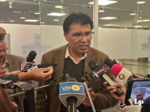 Unidad avanza en intento de recuperar curul de Condori