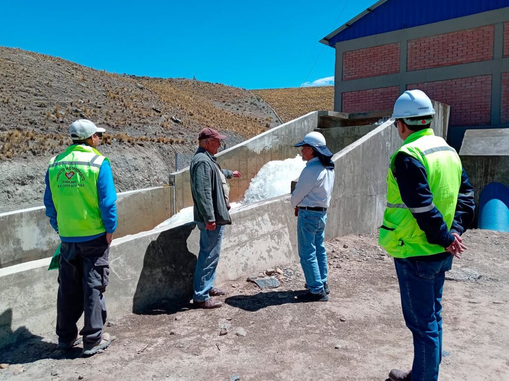 Emagua concluye pruebas exitosas del sistema de agua potable en La Paz