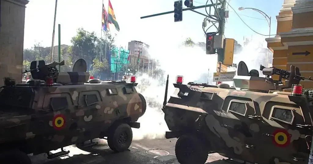 Órdenes de aprehensión contra exministros por la toma militar