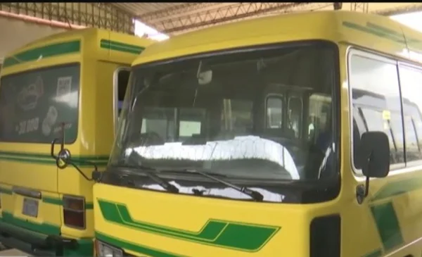 El alto costo del diésel afecta al transporte público en La Paz