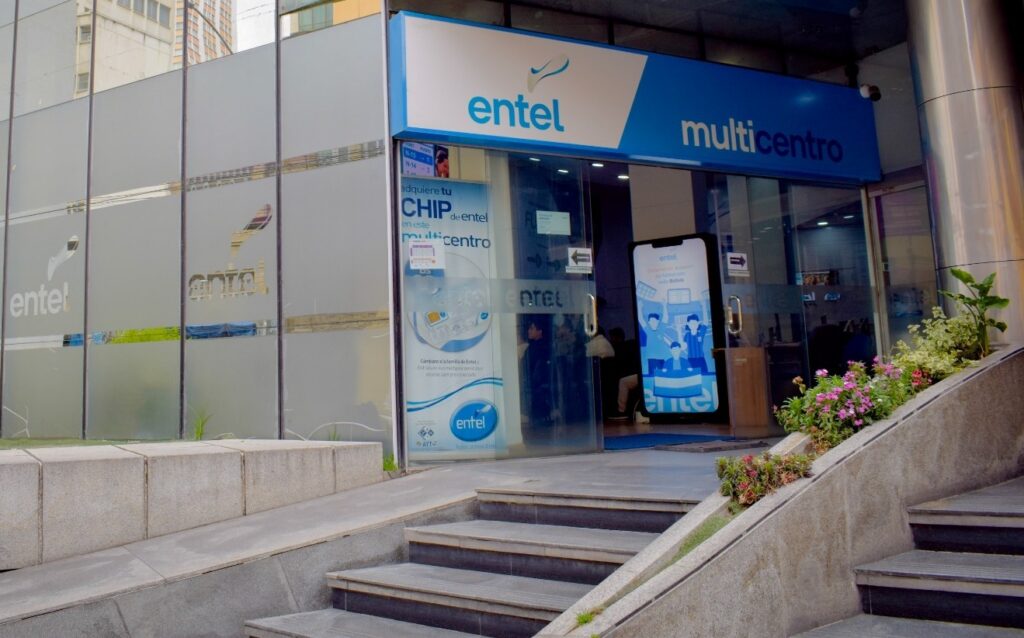 Ocho años de prisión para exgerentes de Entel por malversación de fondos