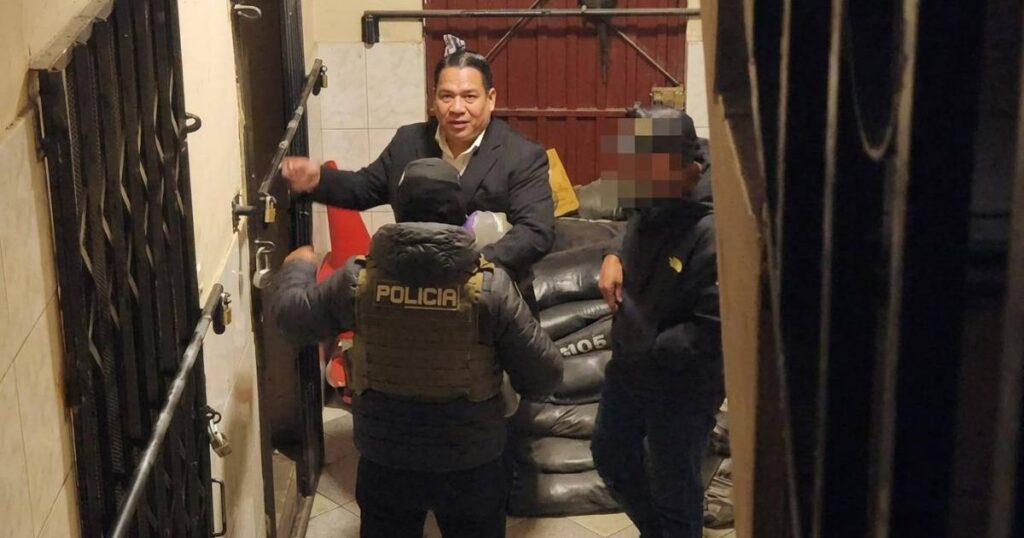 El fiscal general Roger Mariaca continúa aprehendido a la espera de su imputación