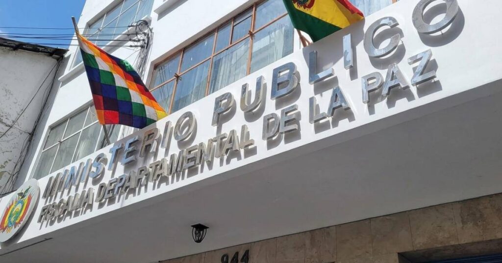 Denuncian a fiscal de La Paz por extorsión a empresario
