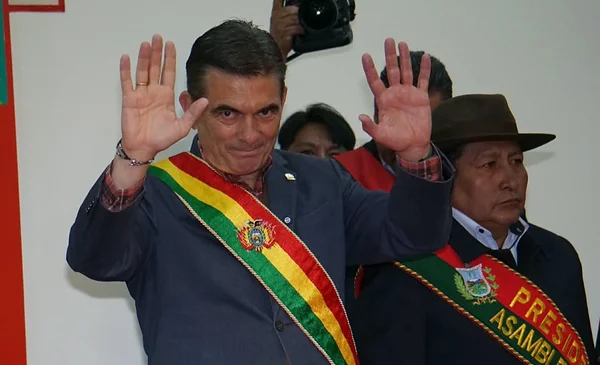 Rodrigo Paz presenta un plan de inversión de Bs 17.000 millones para La Paz en cuatro años