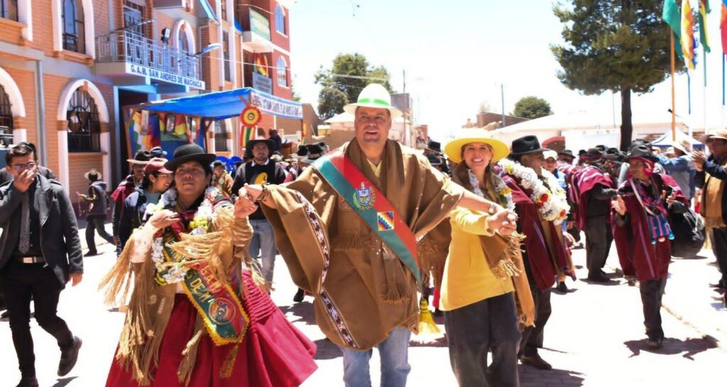 Gobernación de La Paz impulsa obras viales en San Andrés de Machaca