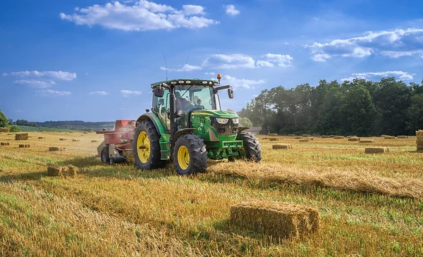 Accidente de tractor en Nueva York deja 14 heridos, tres en estado crítico