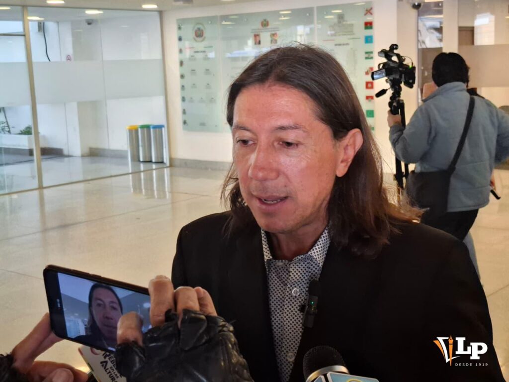 PDC inicia proceso para destituir a diputada Sandra Rivero por apoyo a Roger Mariaca