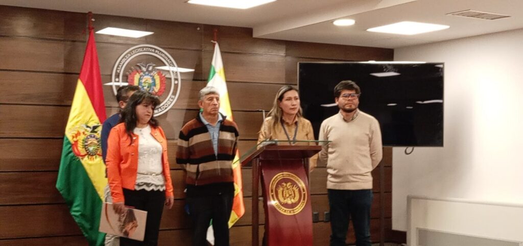 Nace propuesta de ley para proteger el ciclo del agua en Bolivia