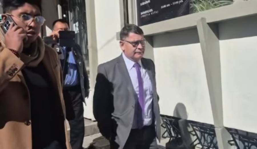 Jhonny Aguilera sostiene que no hubo golpe de Estado en 2024